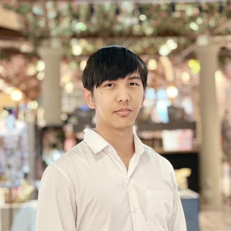 Portrait of Kris